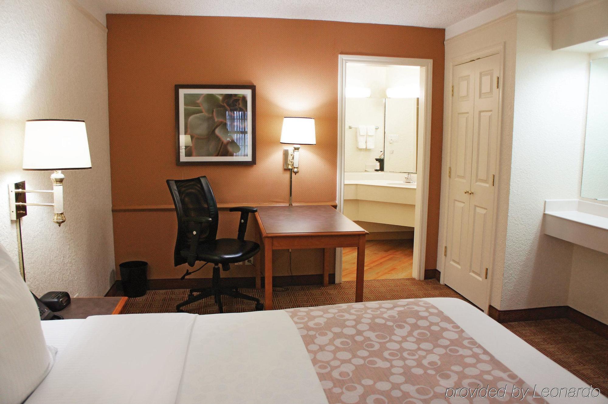Travelodge By Wyndham Houston Cy-Fair Kültér fotó